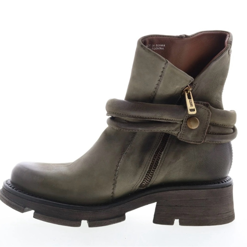 A.S.98 Linder Distressed Green Ankle Boots